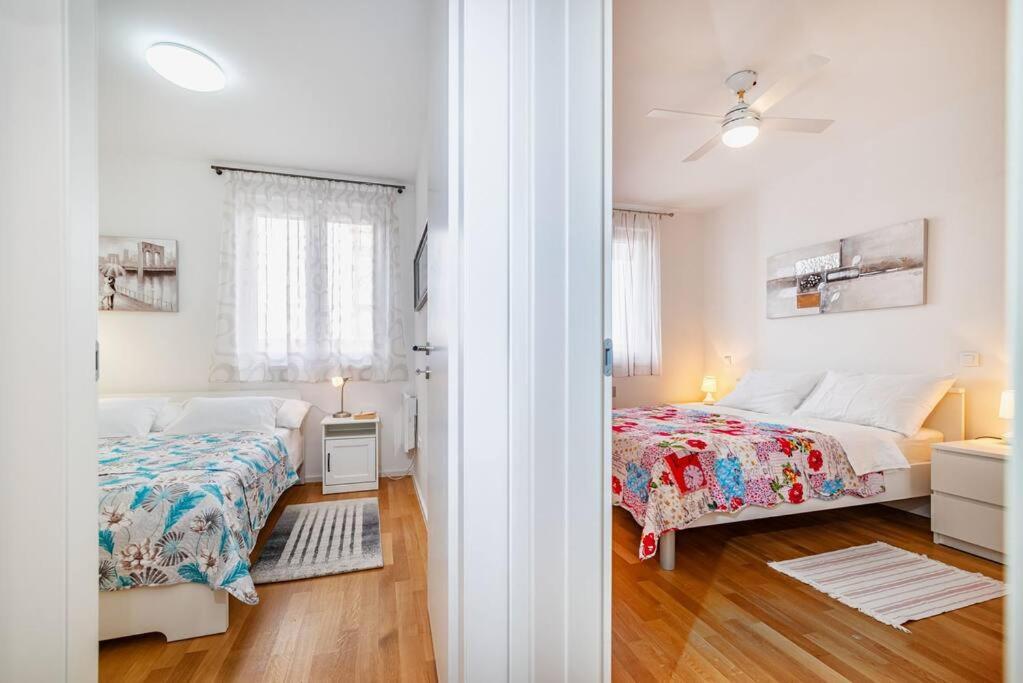 Ap Stella, Center Of Zadar, 2Br, Parking Apartment Bagian luar foto