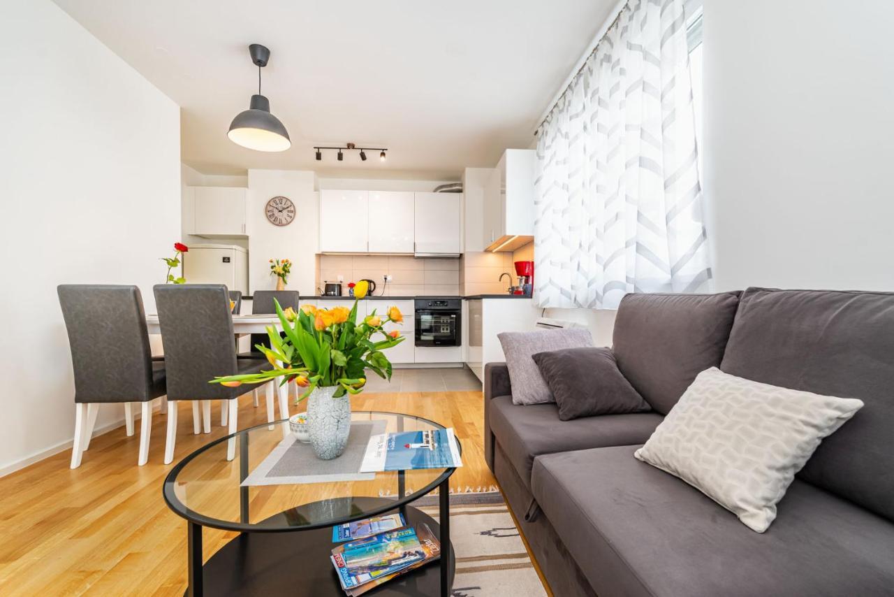 Ap Stella, Center Of Zadar, 2Br, Parking Apartment Bagian luar foto