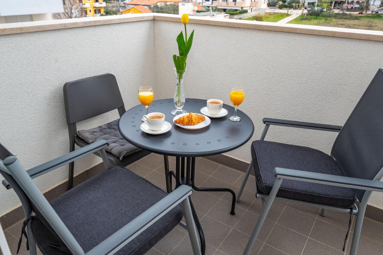 Ap Stella, Center Of Zadar, 2Br, Parking Apartment Bagian luar foto