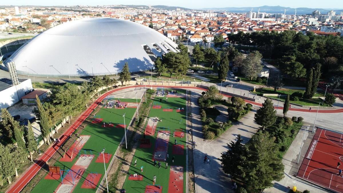 Ap Stella, Center Of Zadar, 2Br, Parking Apartment Bagian luar foto